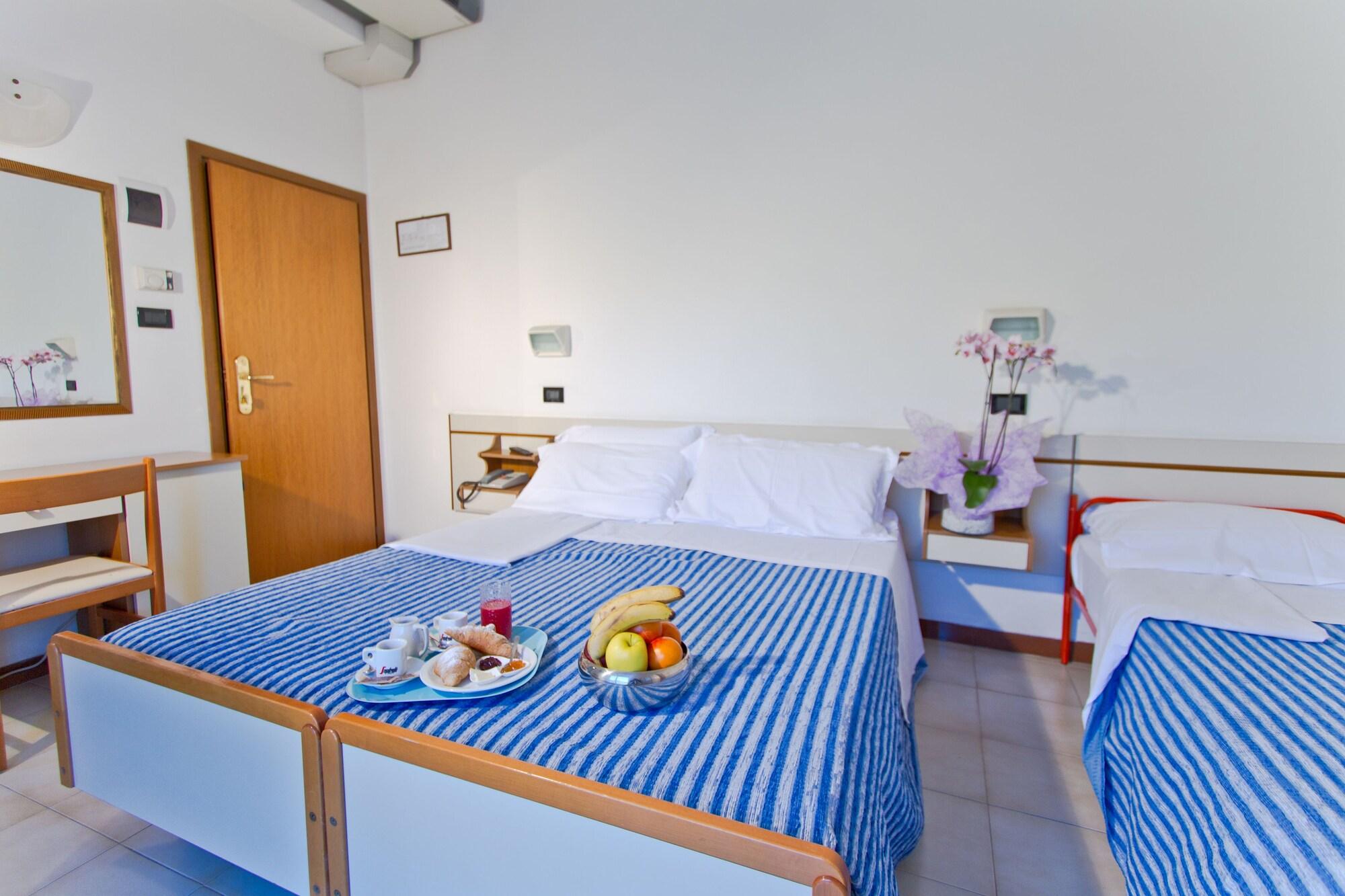 Hotel Montecarlo ริมินี ภายนอก รูปภาพ